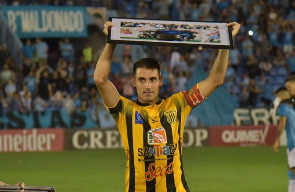 Farré: "Mi deseo y mi desafío es aportar para el ascenso de Belgrano"