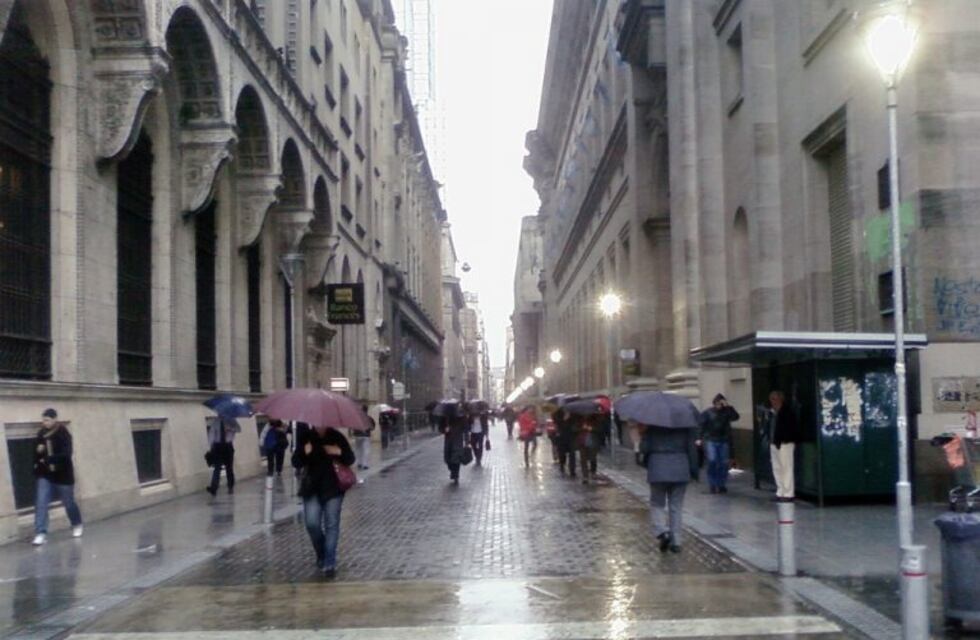 Alerta por tormentas fuertes y lluvias intensas en la Ciudad