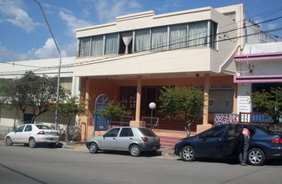 Río Ceballos: la Biblioteca Sarmiento podría cerrar sus puertas