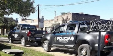 Camionetas del Comando Radioeléctrico de la policía de Santa Fe en Rosario\u002E (@policia_fe)