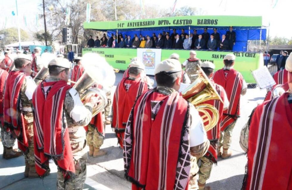 Aminga celebró el 141° aniversario de la autonomía departamental
