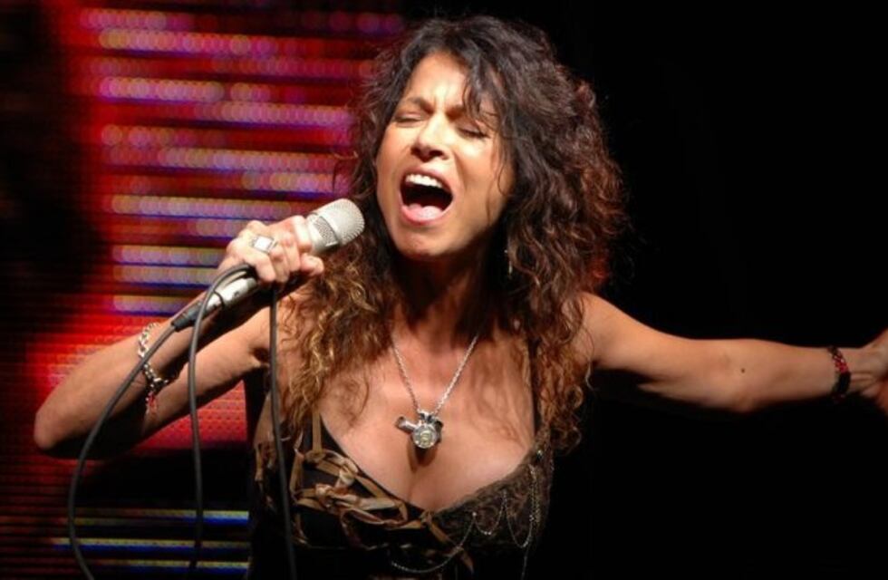 Día del Himno Nacional: así será la grilla de homenaje con famosos cantantes en Córdoba