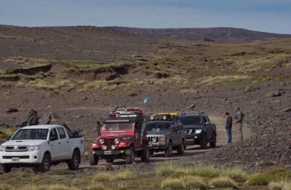 Santa Cruz estrena la nueva traza de Ruta 41 con travesía 4x4