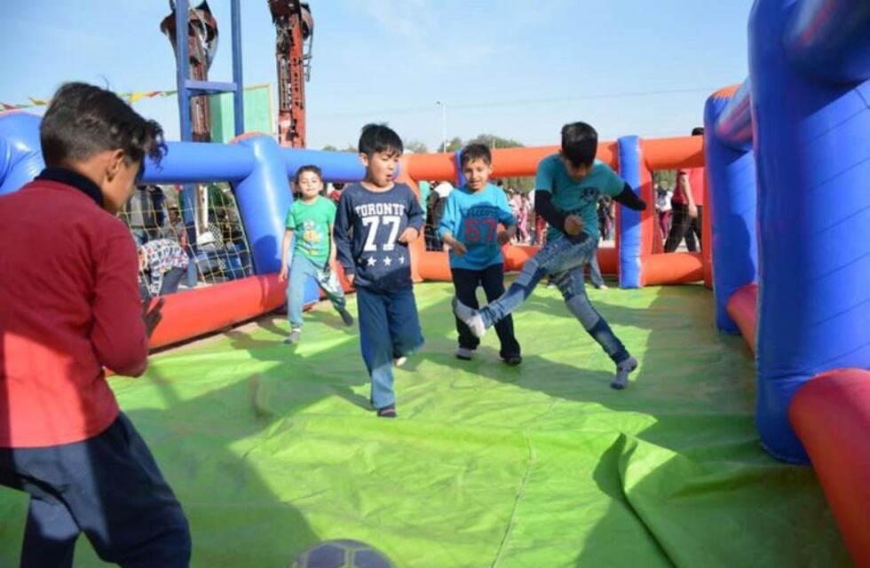Los niños disfrutaron de su día en el Parque Lineal Yacampis