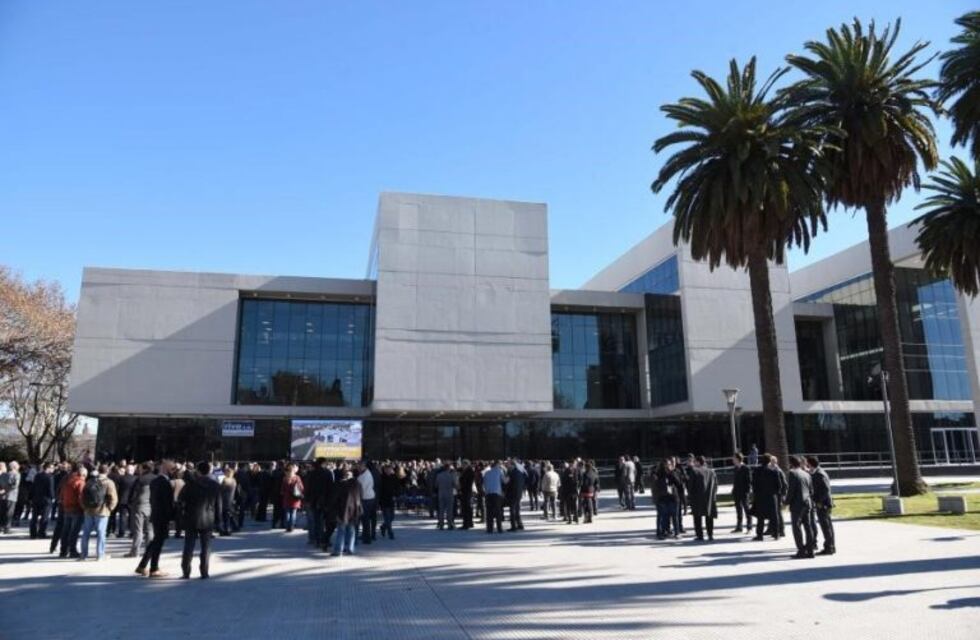 El Gobierno y la Justicia evalúan otro escenario para el juicio por la megacausa de "Los Monos"