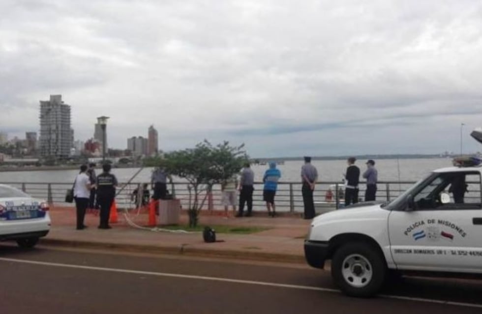 Hallaron un cadáver flotando en el río Paraná