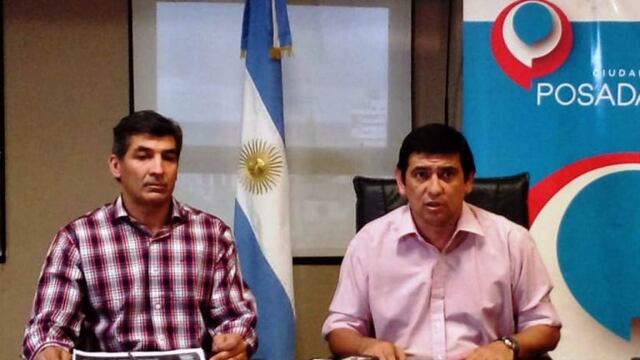 El intendente de Posadas, Joaquín Losada (der\u002E) y el titular de Servicios Públicos, Héctor Rodríguez\u002E (MisionesOnline)