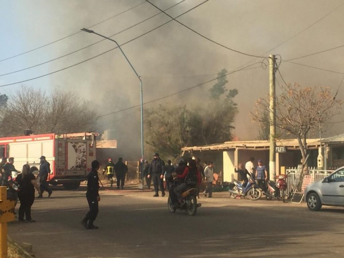 Dos personas tuvieron que ser hospitalizadas\u002E