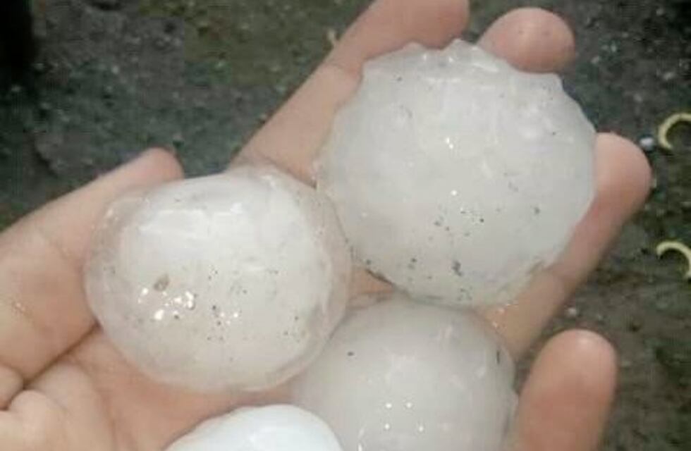 Llovió y cayó granizo en Sanagasta