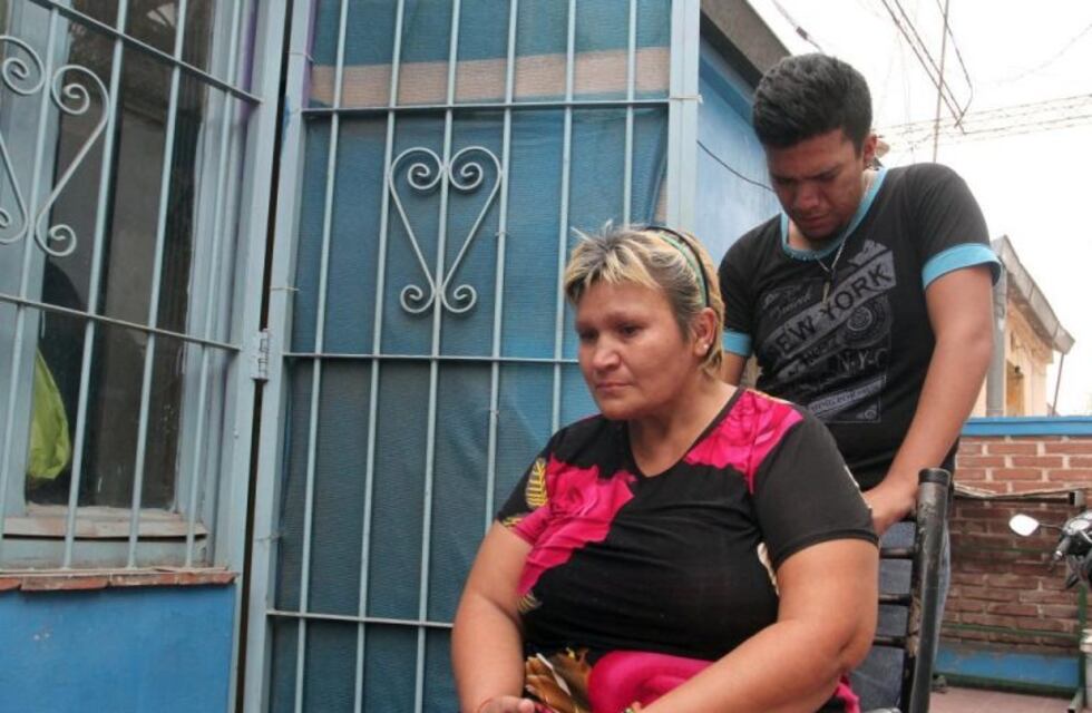 La esposa de un hombre asesinado en un asalto pide ayuda para sus hijos con capacidades diferentes