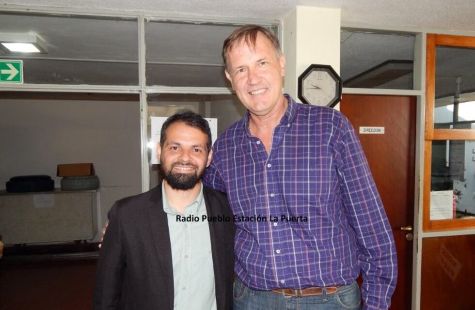 En La Puerta, los candidatos coincidieron a la hora de votar