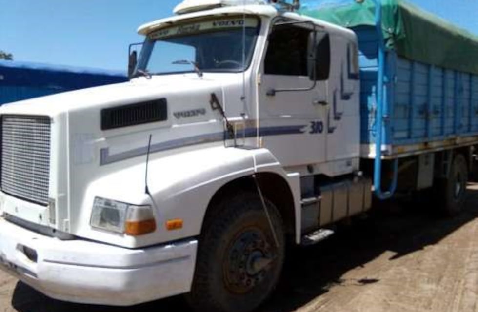 Un camionero santiagueño chocó y mató a una mujer en Catamarca