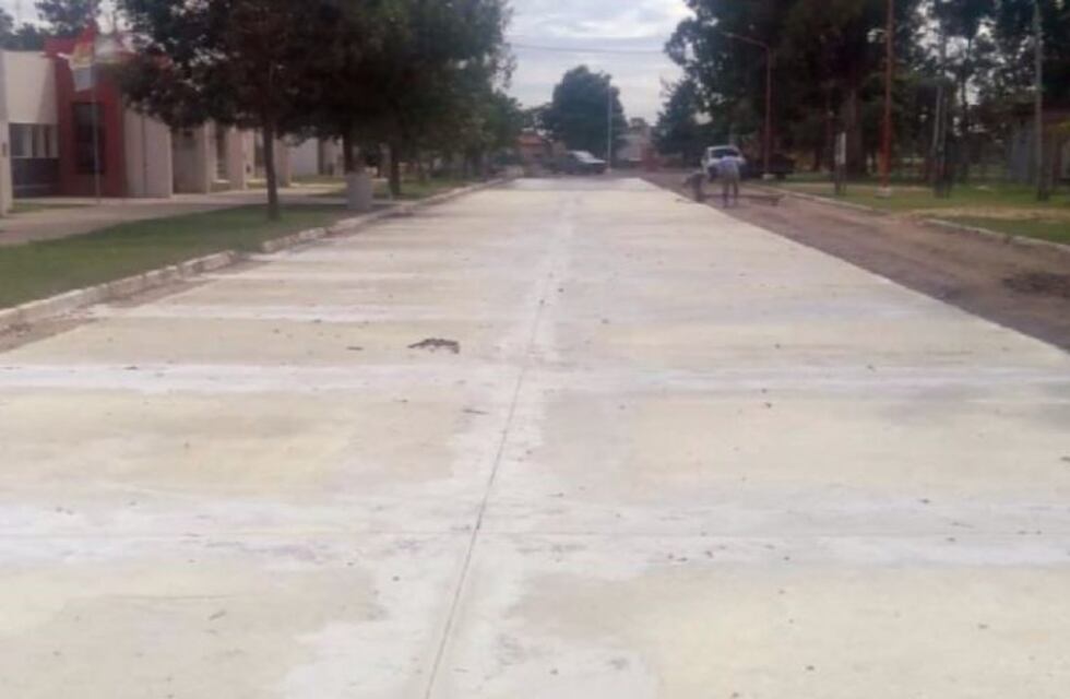 Colonia Bossi, el pueblo que estrena su primera calle pavimentada a casi 130 años de su fundación