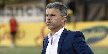 Grelak todavía no decidió el reemplazante de Ruiz, que saldrá de Strada o Vernetti\u002E