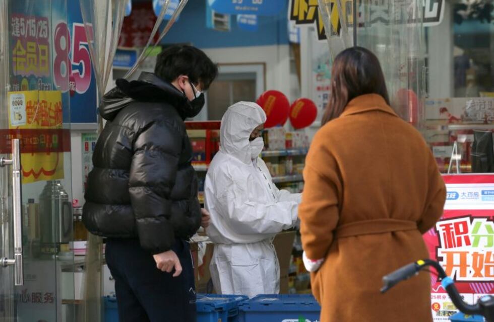 Los muertos por coronavirus en China ascienden a 259 y España anunció su primer caso