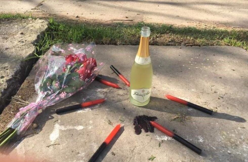 Extraño ritual frente a la ciudad deportiva de Central ¿de qué se trata?