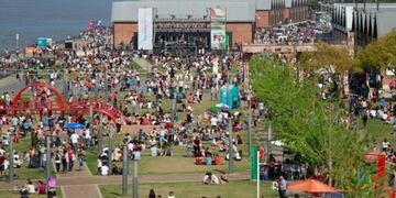 Festejos Día de la Primavera en Rosario