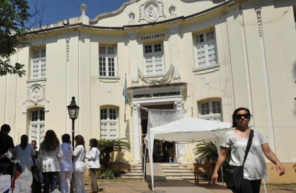 Asesinan a balazos al hijo del ex futbolista Víctor Heredia