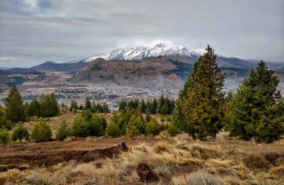Esquel recibió la primera nevada de invierno