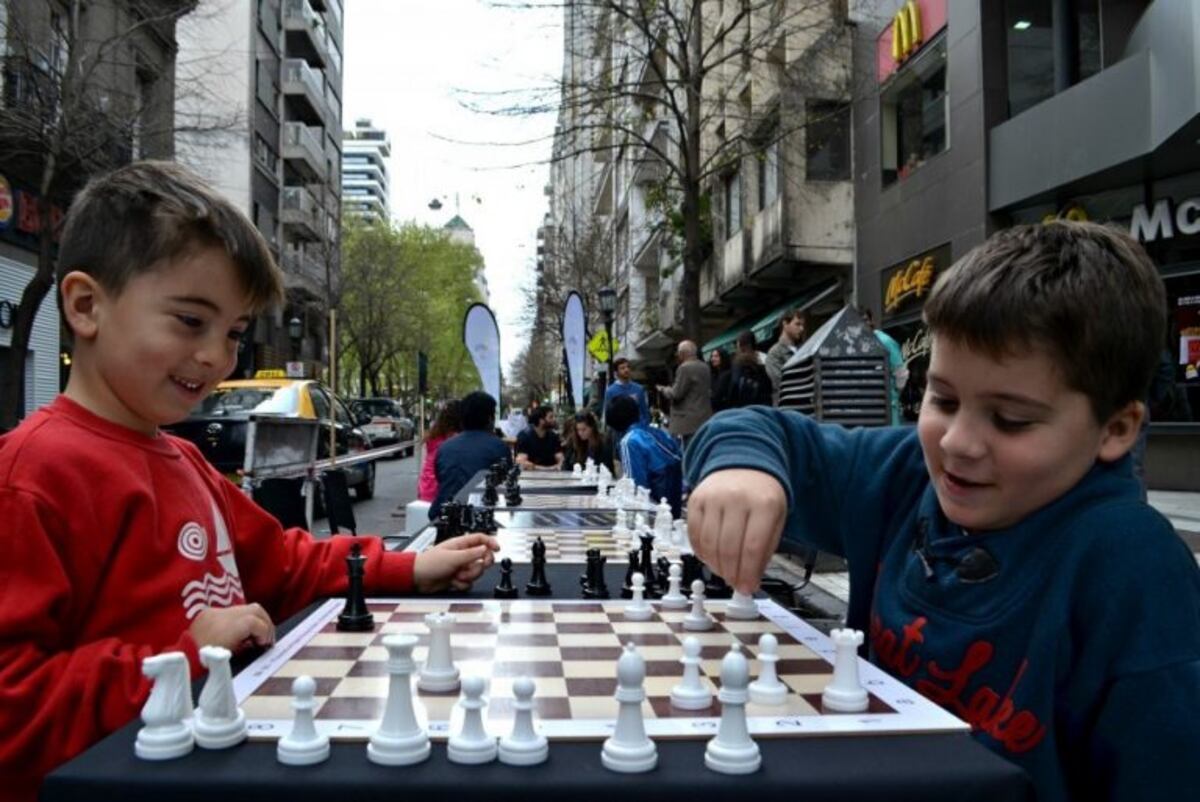 Nueva edición del Parking Day en Rosario\u002E