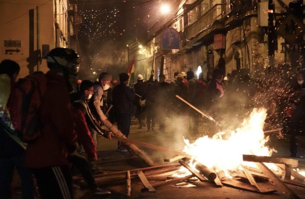 El embajador argentino recomienda no viajar a Bolivia por los conflictos sociales