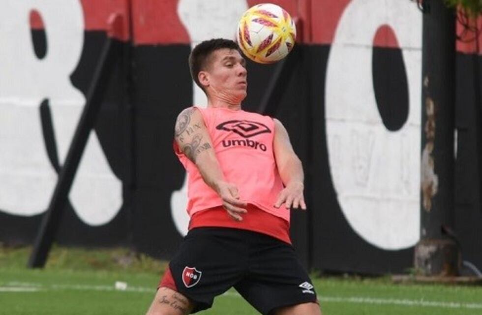 Bidoglio analiza la inclusión de Insaurralde y define el nueve ante San Lorenzo