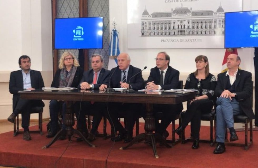 Lifschitz: "Hemos tomado la decisión política de priorizar la inversión social"