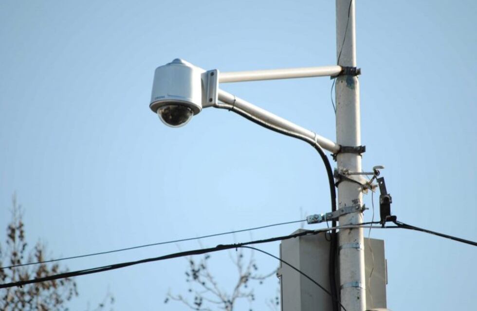 Más cámaras de seguridad en Agua de Oro