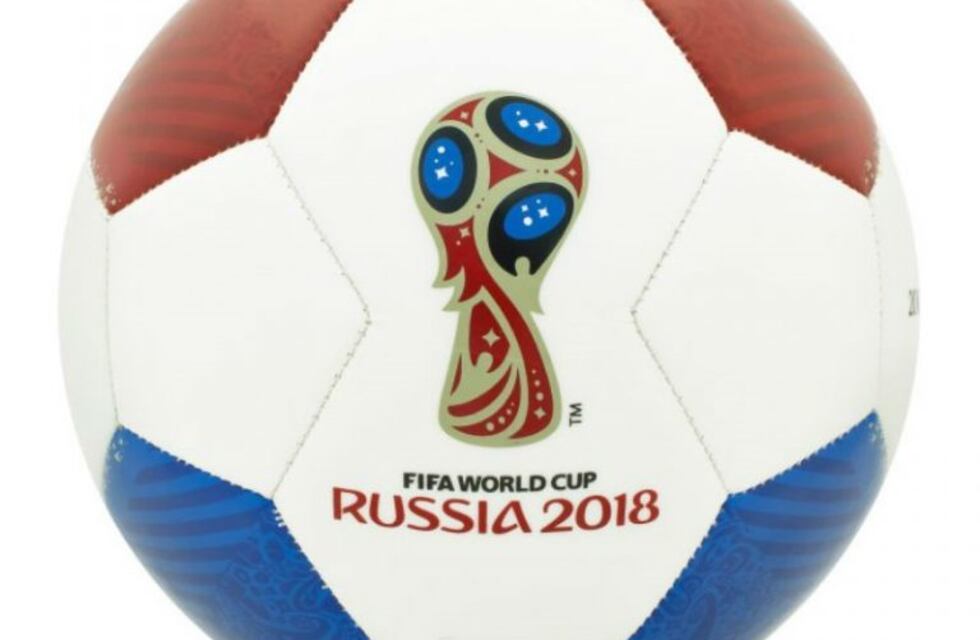 Una empresa cordobesa a cargo de la venta y distribución de pelotas comerciales de FIFA por el Mundial