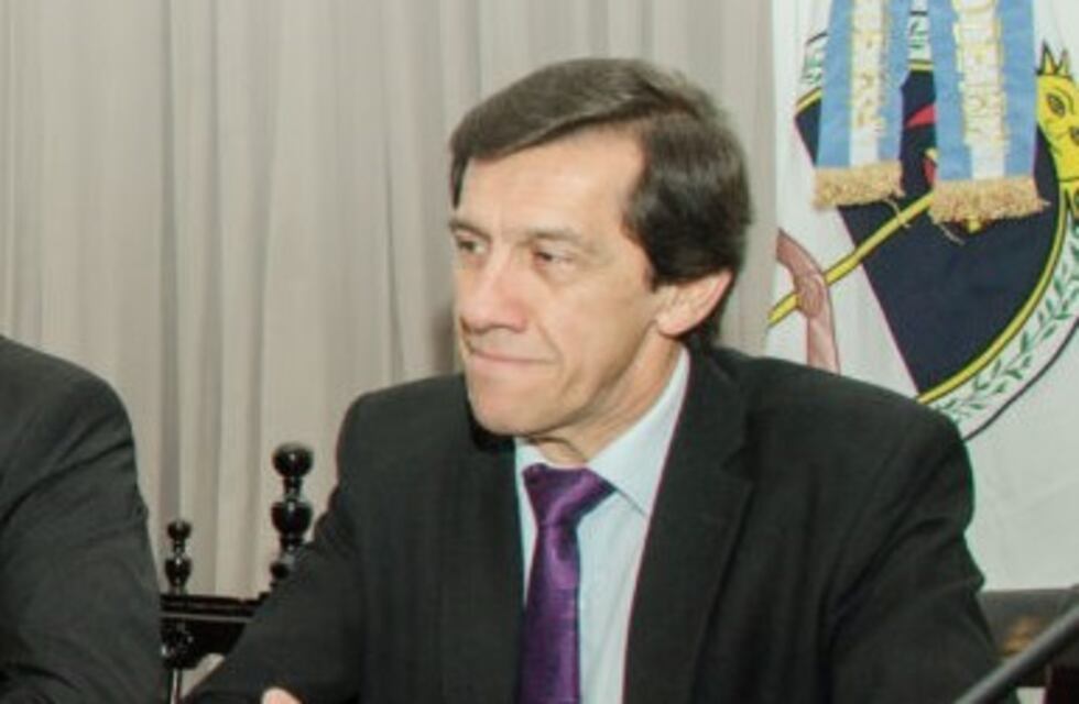 Unos 6.000 estatales jujeños podrían pasar a planta permanente