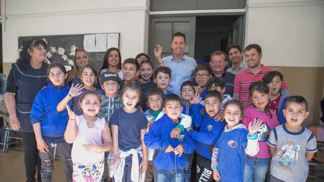 La Escuela Amadeo Sabattini de la Comuna de San Roque ahora podrá transmitir los datos del proyecto Matteo por Internet\u002E