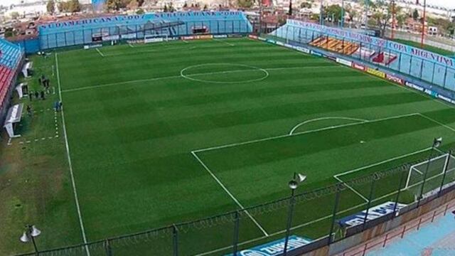 Cancha de Arsenal donde se jugará el clásico de Copa Argentina\u002E (Archivo)