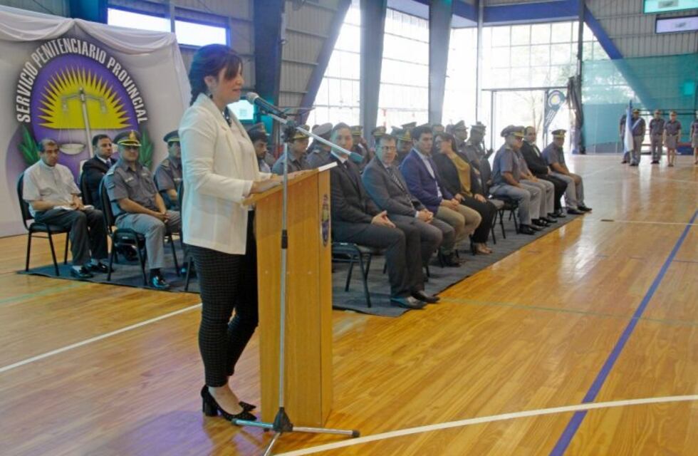 El ministerio de gobierno participó del acto de ingreso de 140 efectivos para el servicio penitenciario provincial
