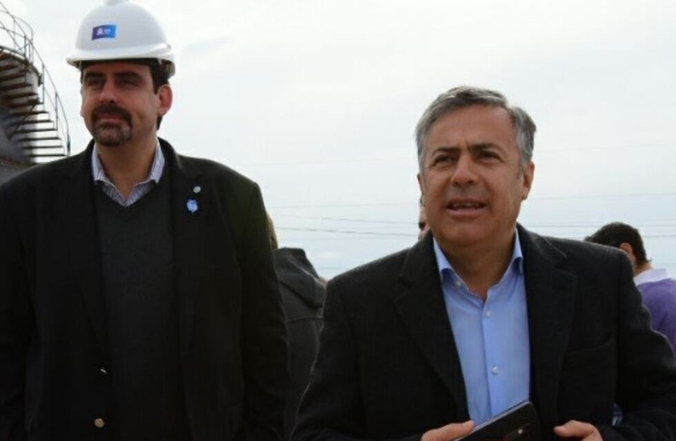 Mendoza pesificaría su deuda por posible devaluación