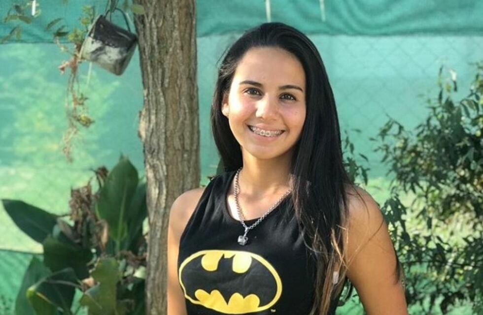 Leve mejoría de la joven que sobrevivió al terrible choque en Timbúes