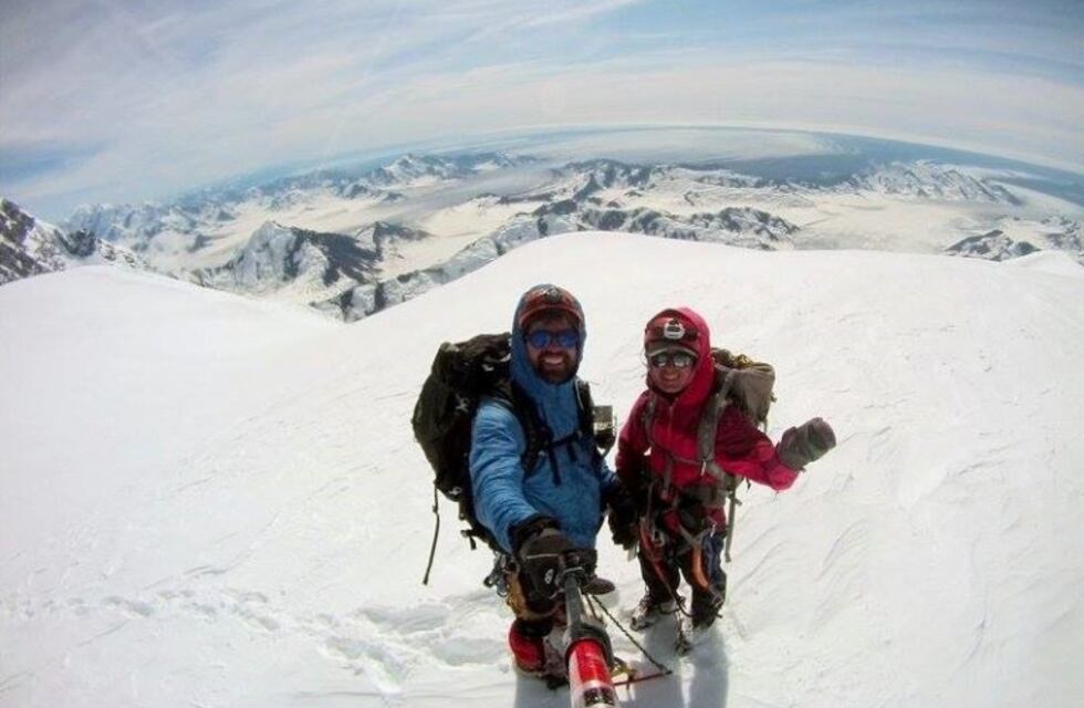 Qué hace la andinista mendocina varada en Canadá mientras espera su rescate