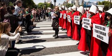 Las Criadas reaparecieron en el Congreso para pedir por el aborto legal (Foto: web)