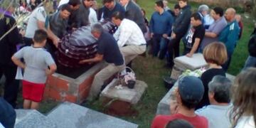 Despidieron los restos del papá del intendente de Irigoyen\u002E (Foto: El Territorio)