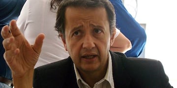 Carlos Del Frade está detrás del pedido para citar a jueces federales en Rosario\u002E (Archivo)