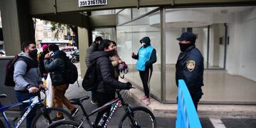 Los controles en la zona céntrica y comercial se endurecieron\u002E