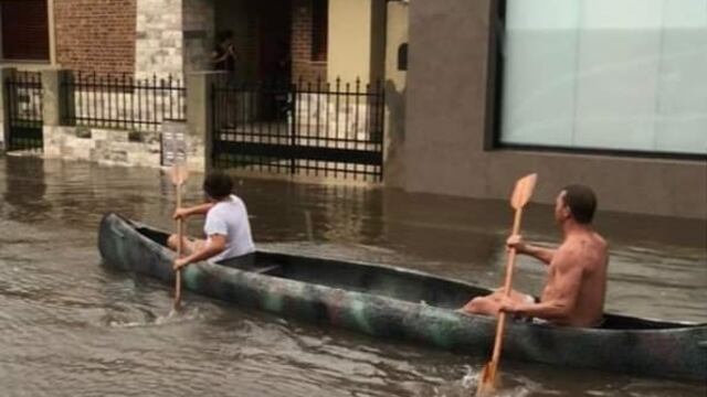 Las calles de Coronda se inundaron por una tormenta. (mariogaloppo)