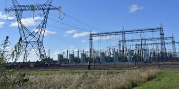 Aún con los incrementos que ha sufrido el valor de la energía, Formosa sigue teniendo el precio más barato de todo el país, según el Gerente de REFSA, Benjamín Villalba\u002E (Web)