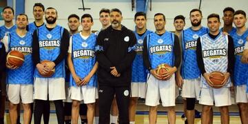 Regatas cortó a sus extranjeros