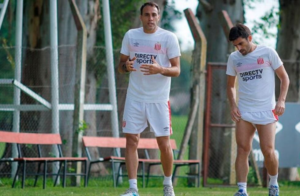 Desábato dirige su primera práctica y será el nuevo entrenador de Estudiantes
