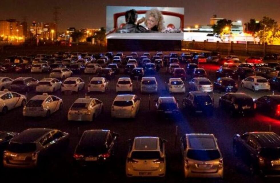 Auto Cine: Concepción del Uruguay inicia la proyección de cine al aire libre