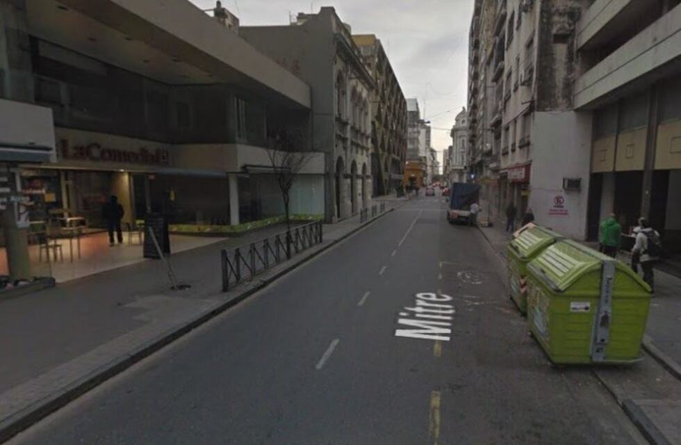 Saltó el mostrador de un comercio céntrico e intentó abusar de la encargada