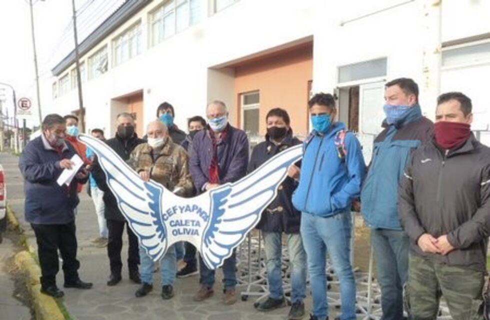 Entregaron porta sueros al Hospital Zonal