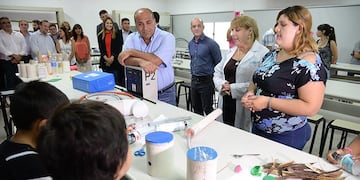 En Tucumán se buscan avances en la aplicación de nuevas tecnologías\u002E (Sec\u002E de Estado de Comunicación Pública\u002E Gobierno de Tucumán)