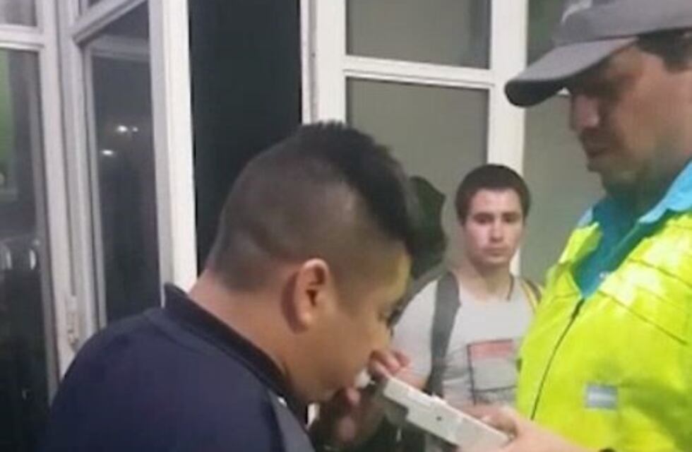 Desafectaron a dos policías bonaerenses por trabajar borrachos