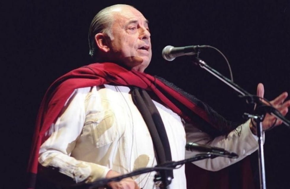 El Teatro Provincial llevará el nombre de un grande: Juan Carlos Saravia